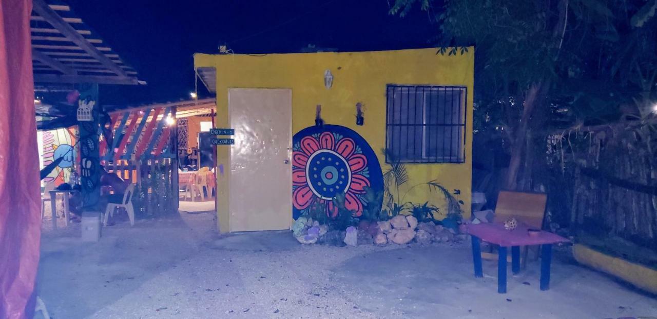 Hostal Y Camping Las G Bacalar Dış mekan fotoğraf